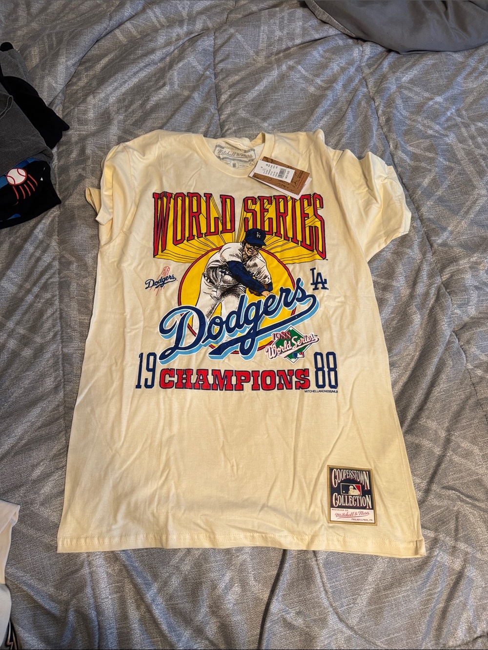 Mitchell & Ness Cream Dodgers World Series Champions Tee